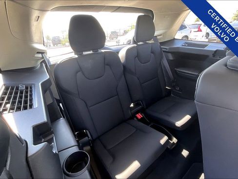 Certified 2025 Volvo XC90 B6 Plus image 36