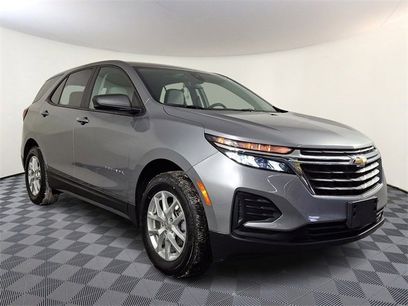 Used 2024 Chevrolet Equinox LS w/ LS Convenience Package
