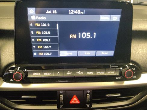 Used 2019 Kia Forte LXS FWD image 25