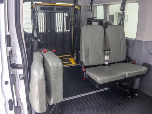 Used 2017 Ford Transit 350 XL RWD image 17