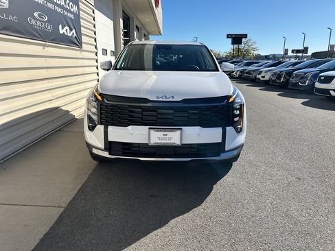 New 2026 Kia Sportage LX image 2