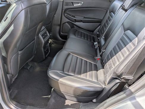 Used 2024 Ford Edge SEL image 21
