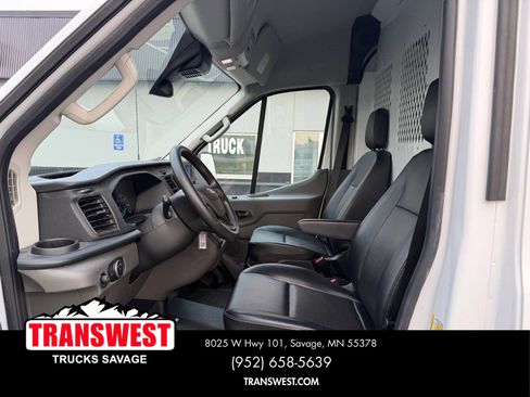 Used 2025 Ford Transit 250 148 Medium Roof Extended AWD image 10