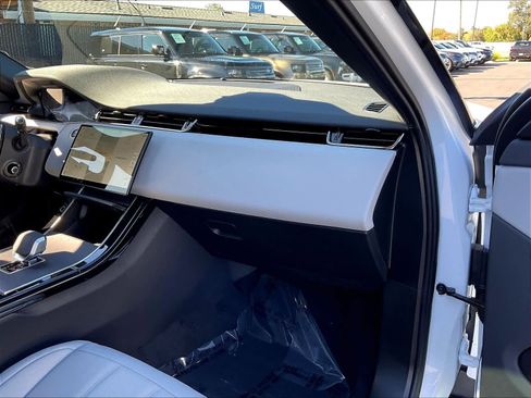 New 2026 Land Rover Range Rover Evoque S image 28