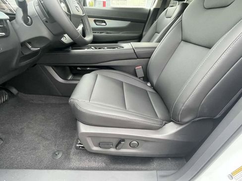 New 2026 Nissan Murano SL image 14