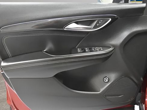 Used 2023 Buick Envision Preferred image 33