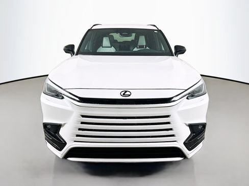 New 2026 Lexus TX 500h AWD w/ Technology Package image 2