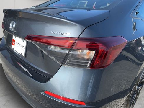 Used 2025 Honda Civic Sport image 30