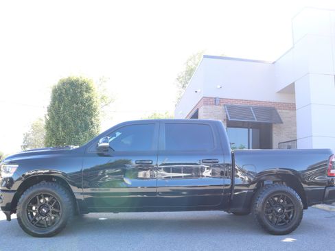 Used 2020 RAM 1500 Sport image 10