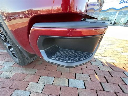 Used 2023 GMC Sierra 1500 Elevation w/ X31 Off-Road Package image 16