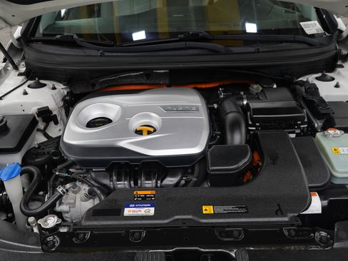 Used 2017 Hyundai Sonata Plug-In Hybrid FWD image 28
