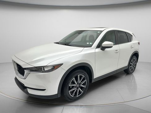 Used 2018 MAZDA CX-5 Touring w/ Preferred Equipment Package AWD/4WD image 6