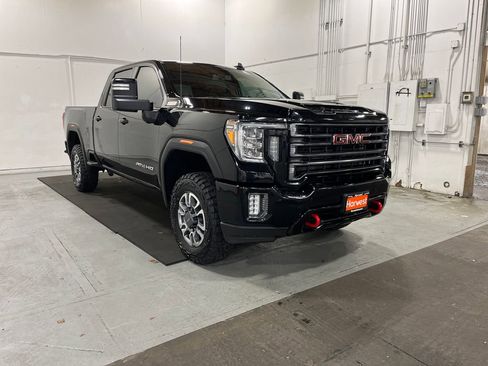 Used 2022 GMC Sierra 2500 AT4 w/ Gooseneck/5TH Wheel Package image 1