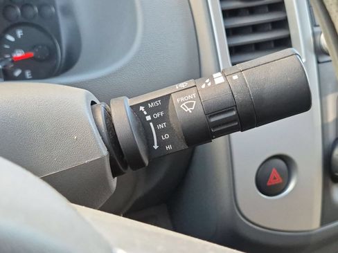 Used 2020 Nissan Frontier SV RWD image 16