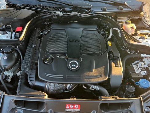 Used 2013 Mercedes-Benz C 300 4MATIC Sedan w/ Multimedia Pkg image 28