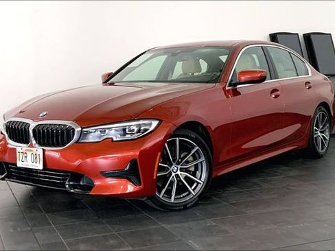 Used 2020 BMW 330i Sedan w/ Convenience Package RWD image 1