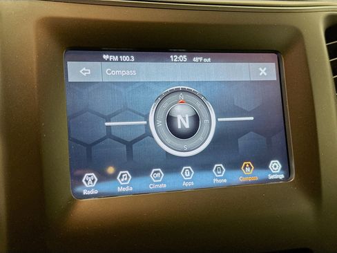 Used 2019 Jeep Cherokee Latitude w/ Popular Appearance Group image 22