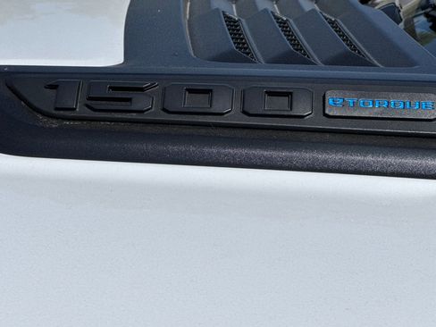 New 2026 RAM 1500 Laramie AWD/4WD image 25