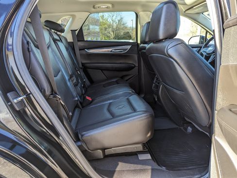 Used 2019 Cadillac XT5 Luxury image 33