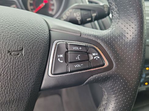 Used 2018 Ford Focus ST image 23