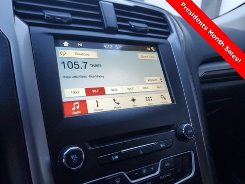 Used 2018 Ford Fusion Energi SE image 16