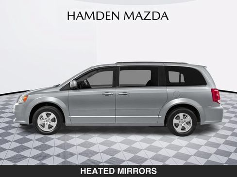 Used 2015 Dodge Grand Caravan SXT FWD image 3