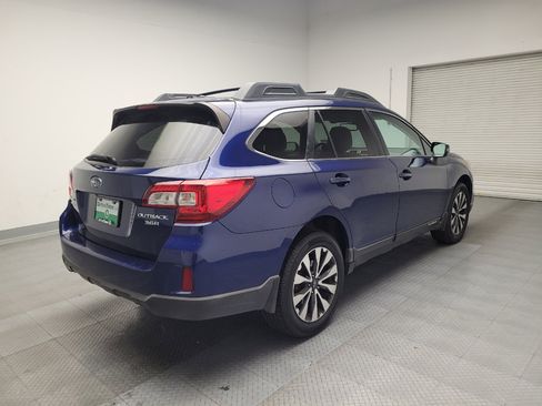 Used 2015 Subaru Outback 3.6R Limited image 9