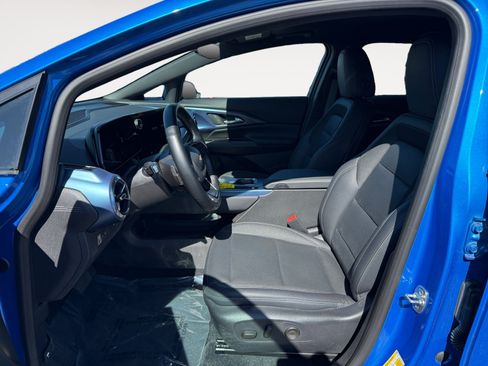 Used 2024 Chevrolet Equinox EV LT FWD image 10