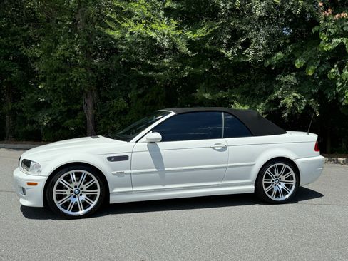 Used 2006 BMW M3 Convertible RWD image 5