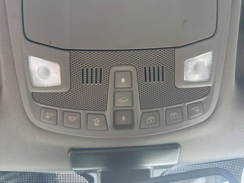 Used 2017 Ford F250 Lariat w/ Lariat Ultimate Package image 21