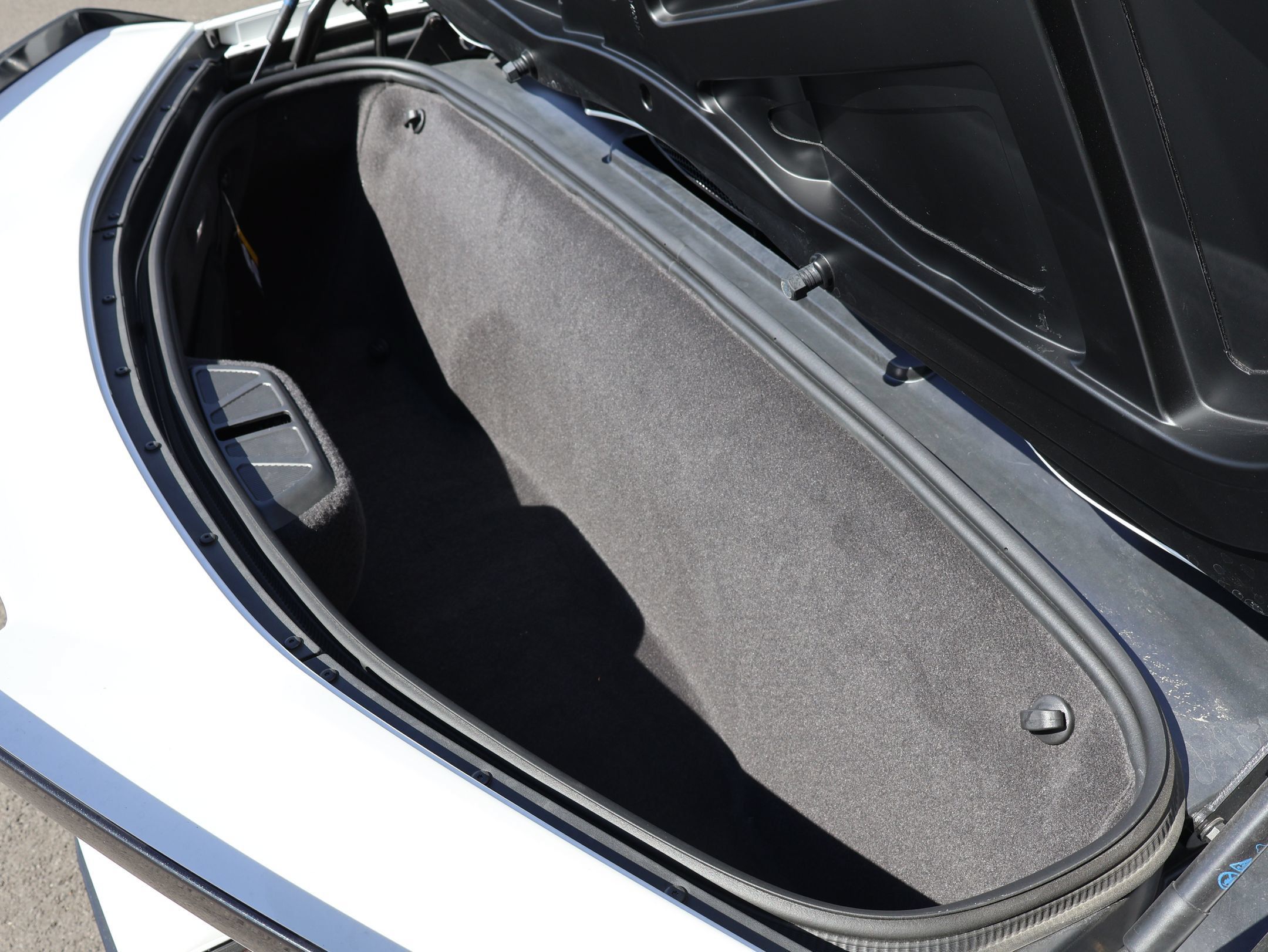 Used 2023 Chevrolet Corvette Z06 RWD image 26