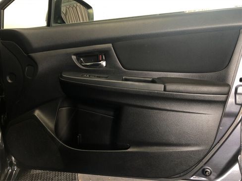 Used 2013 Subaru Impreza 2.0i Premium w/ All-Weather Pkg image 17