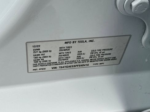 Used 2023 Tesla Model Y Long Range AWD/4WD image 15