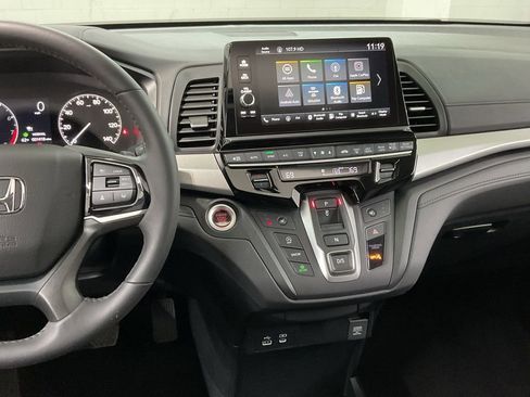 Certified 2026 Honda Odyssey EX-L image 15