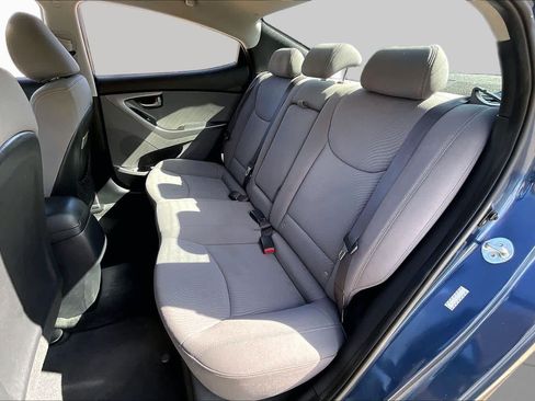 Used 2015 Hyundai Elantra SE FWD image 15