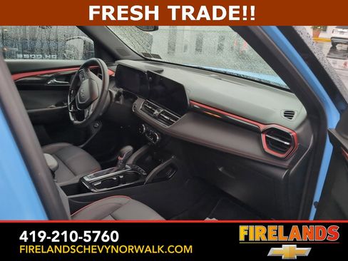 Used 2024 Chevrolet TrailBlazer RS w/ Convenience Package image 13