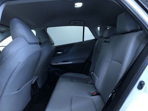 Certified 2022 Toyota Venza XLE image 22