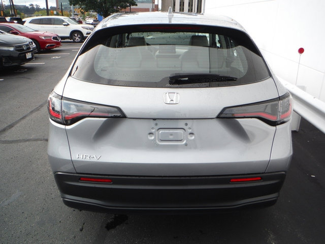 Certified 2024 Honda HR-V LX image 7