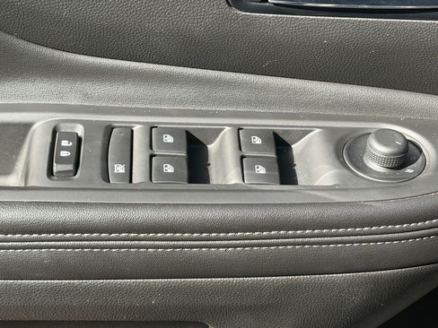 Used 2017 Buick Encore Preferred FWD image 16