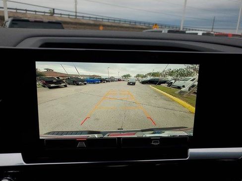 New 2026 GMC Sierra 2500 SLE image 25