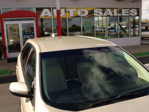 Used 2017 Ford Edge SEL w/ Equipment Group 201A image 51