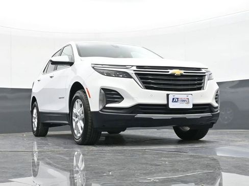 Used 2024 Chevrolet Equinox LT image 54
