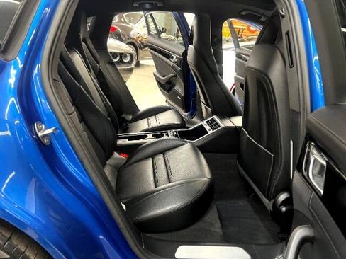 Used 2017 Porsche Panamera image 29