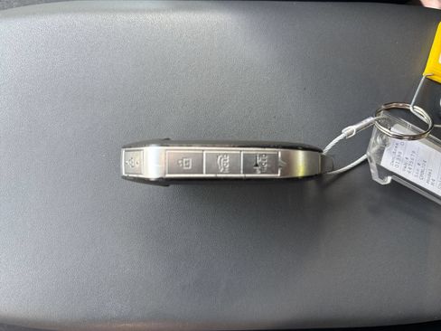 Used 2025 Kia K4 FWD image 18