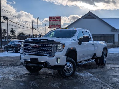 Used 2021 GMC Sierra 3500 Denali w/ Denali Ultimate Package image 1
