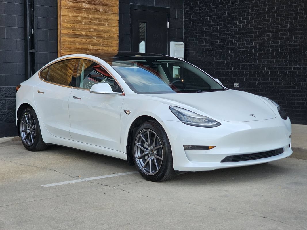 Used 2020 Tesla Model 3 Long Range AWD/4WD image 8
