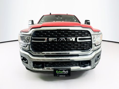 Used 2024 RAM 2500 Big Horn w/ Safety Group AWD/4WD image 2