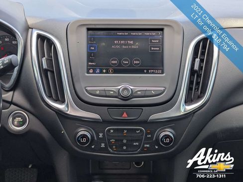 Used 2021 Chevrolet Equinox LT FWD image 18
