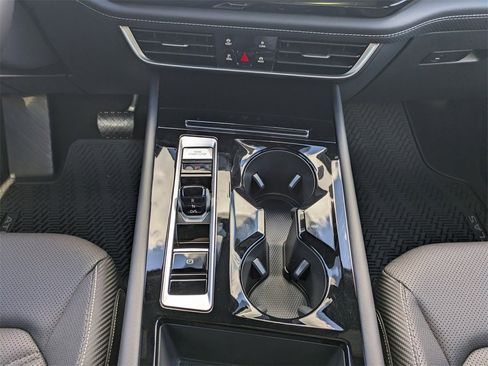 New 2026 Volkswagen Atlas Cross Sport SE image 19