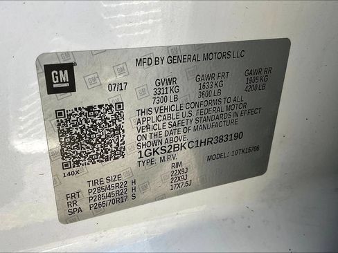 Used 2017 GMC Yukon SLT w/ Premium Edition AWD/4WD image 31